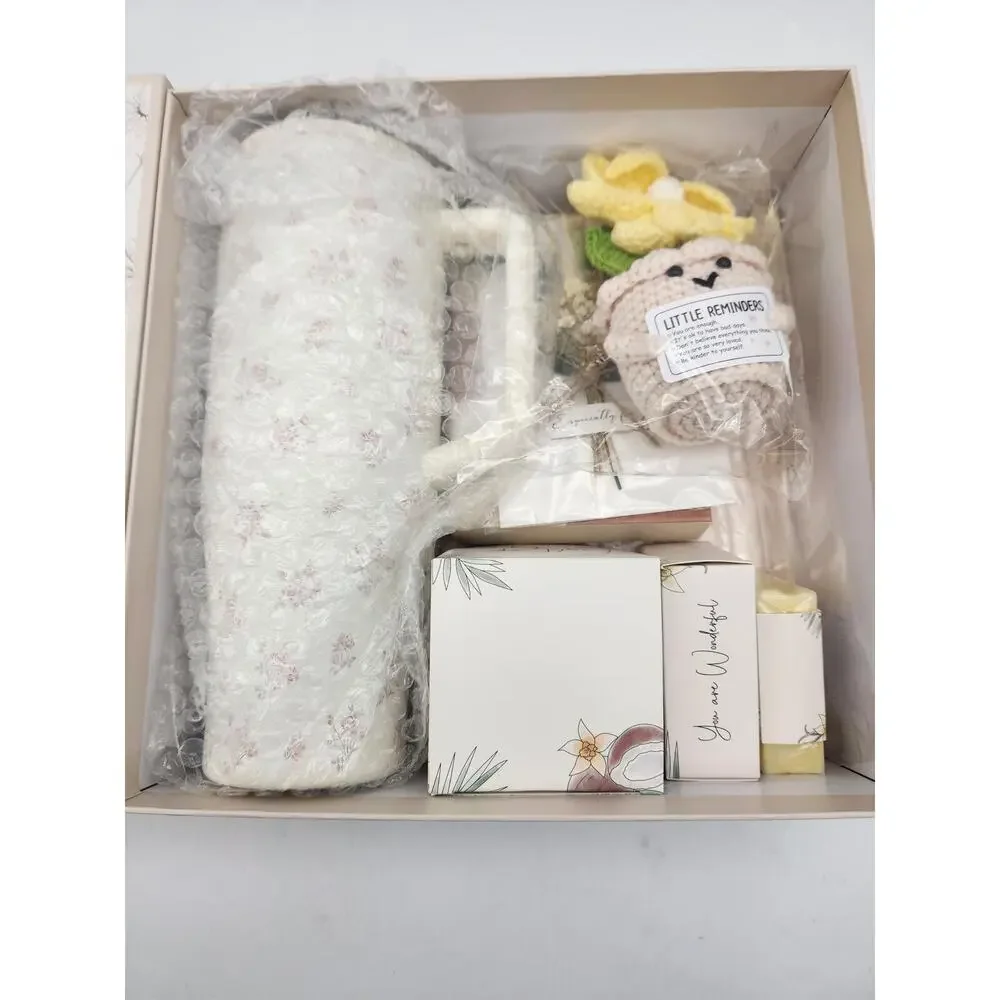 Hug in a Box Self-Care Gift Set – New